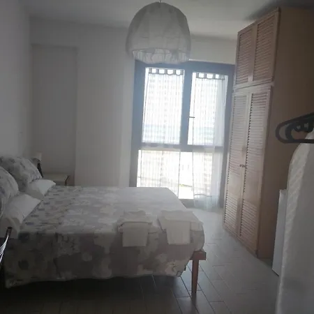 Pontemare לינה וארוחת בוקר 4*